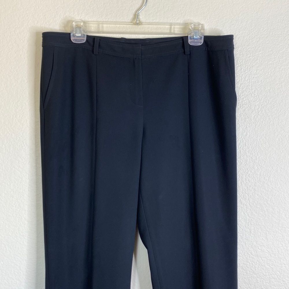 St. John slacks womens 8 eight black split front ankle EUC trousers pants